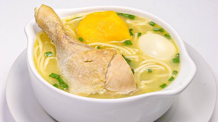 Caldo de Gallina